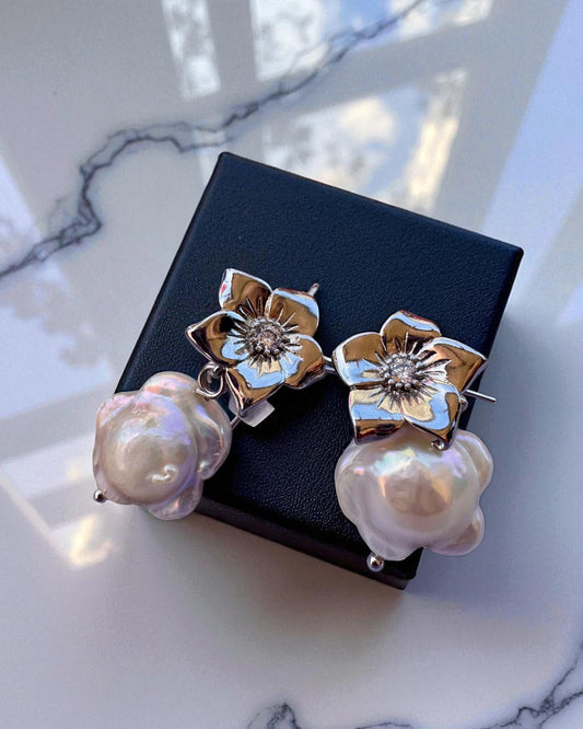 Floral Pearl Earrings