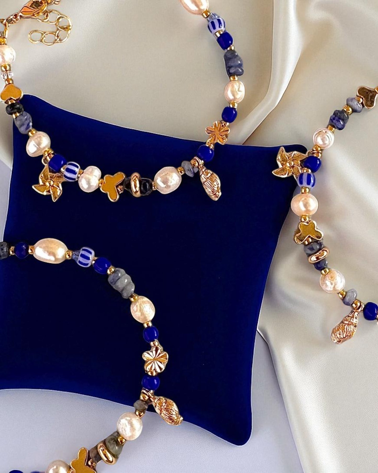 Sodalite Pearls Charm Bracelet