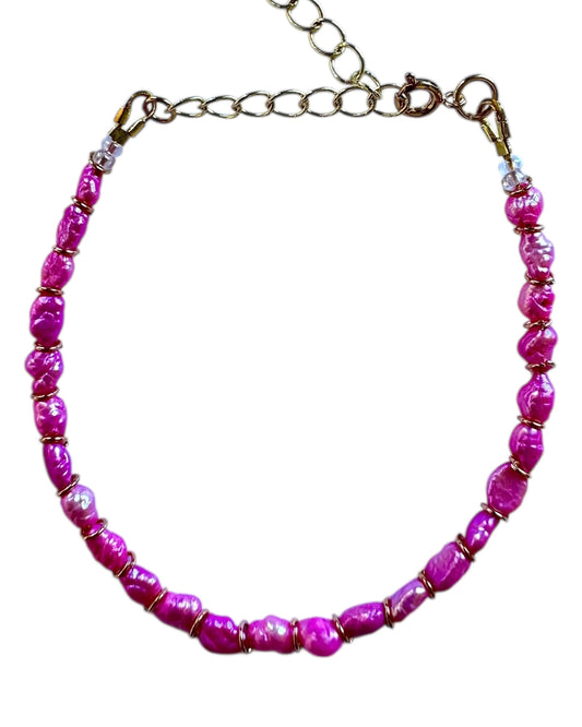 Neon Pink Japanese Vintage Mini Pearls Bracelet