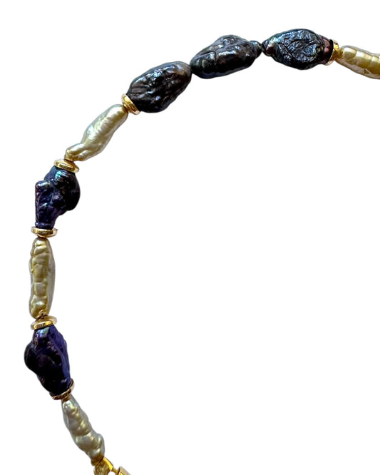 Black Tahitian And Golden Japanese Vintage Pearls Bracelet