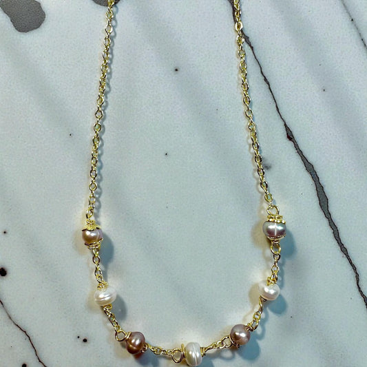 The Lavender Pearls Choker